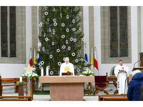 Feierliche Christmette in St. Crescentius (© Karl-Franz Thiede)